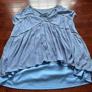 Tobi Light Blue Sleeveless Blouse, size large